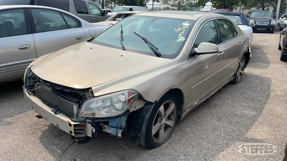 2011 Chevrolet Malibu LT Car