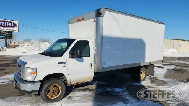 2012 Ford E350