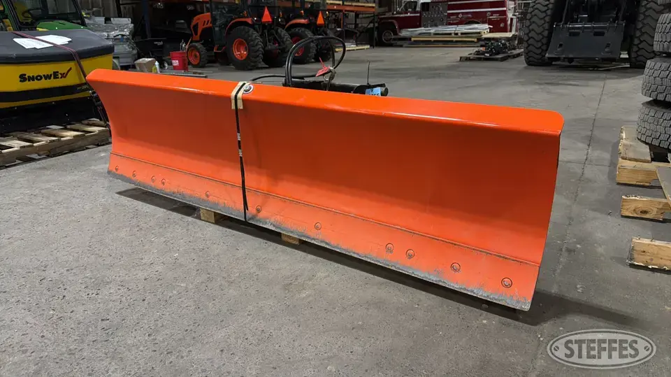 Kubota L4486 Skid Steer Snow Pushers and Snowblower