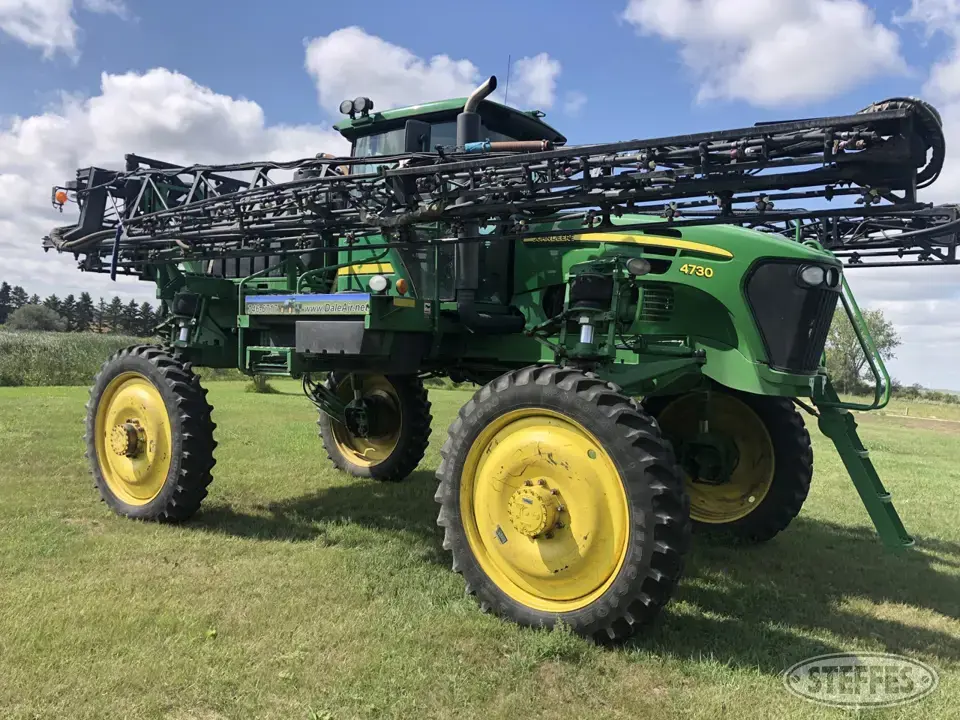 2009 John Deere 4730 Self-Propelled Sprayer