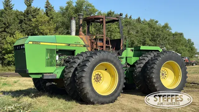 1990 John Deere 8960