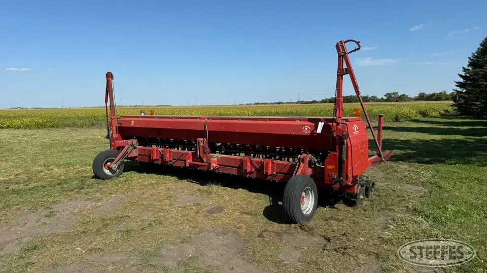 Case IH 5400 Press Drill