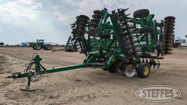 2012 John Deere 2623