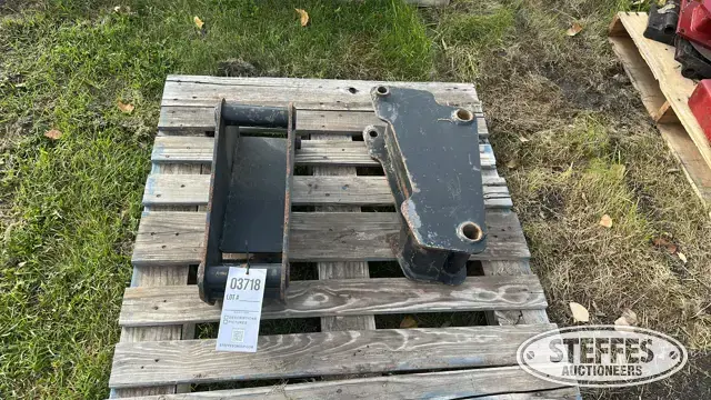 Buhler loader quick attach brackets