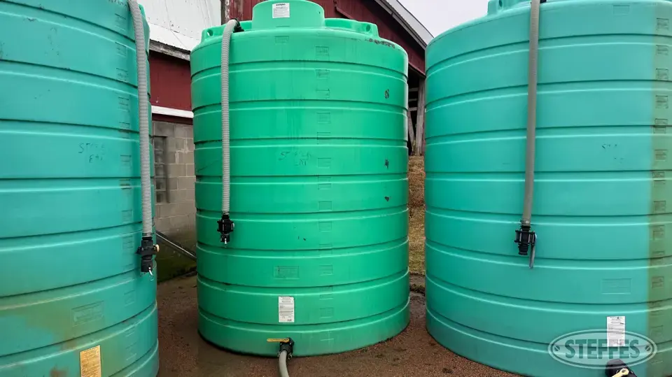 2012 Enduraplas Liquid Fertilizer Tank