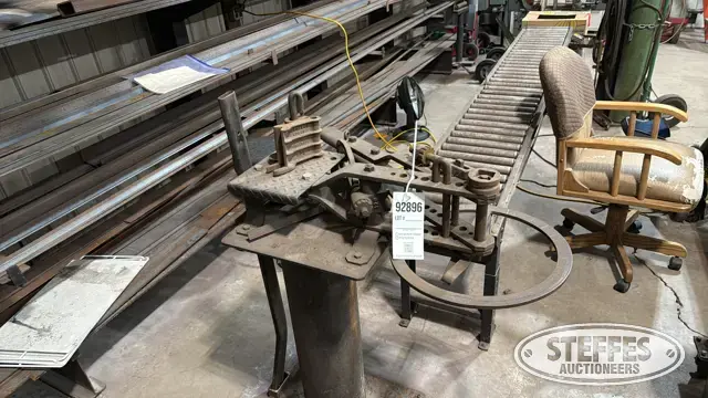 Hossfeld Universal bender