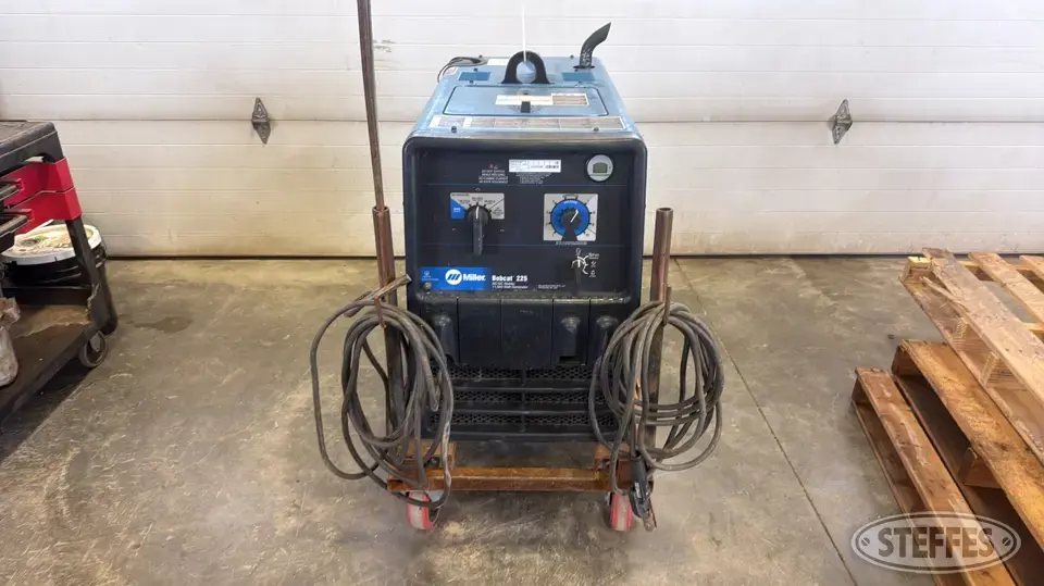 Miller Bobcat 225 Welding