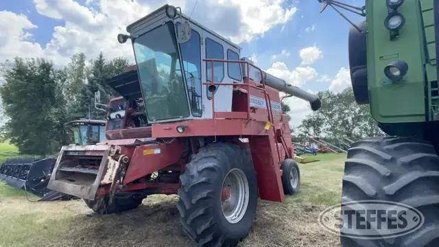 Massey Ferguson 865