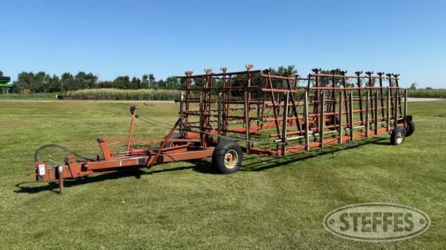 Melroe 403