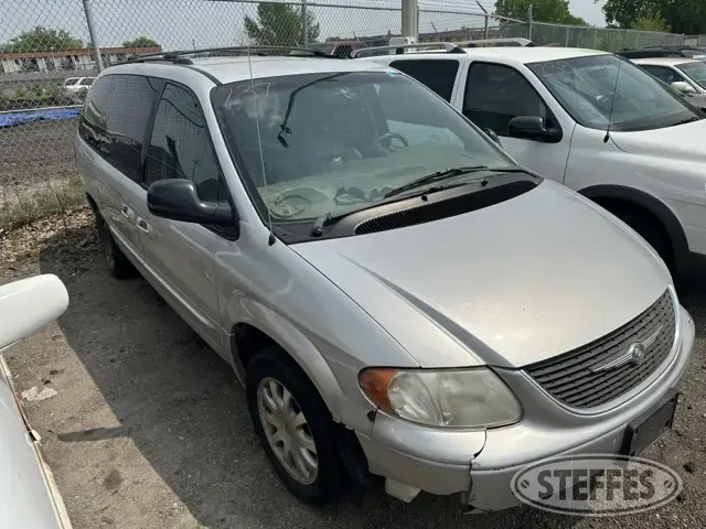 2003 Chrysler Town & Country