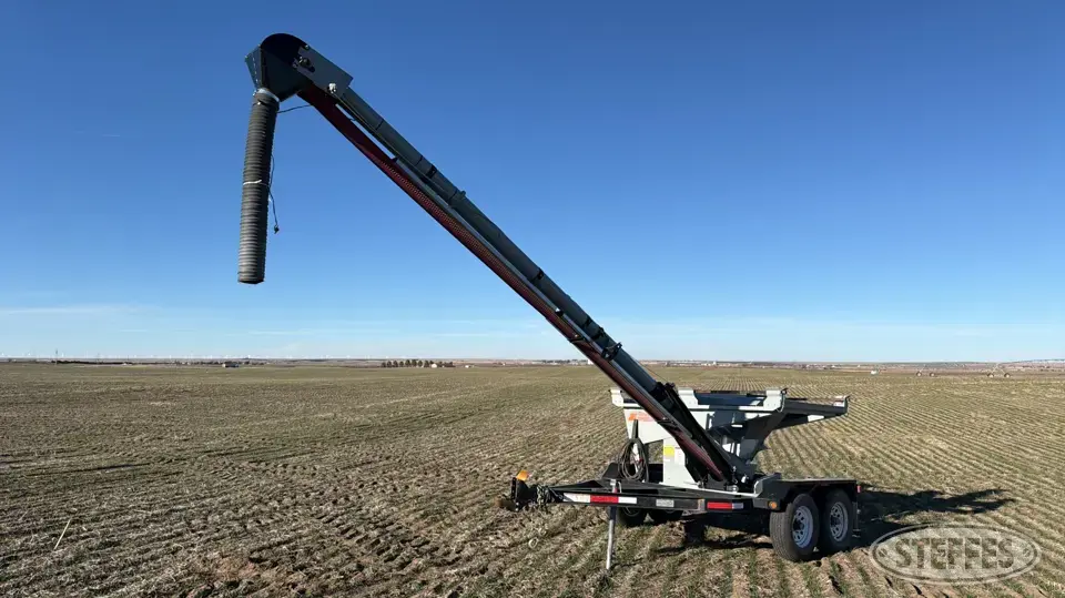 Speed King Tote E Box Seed Tender Trailer