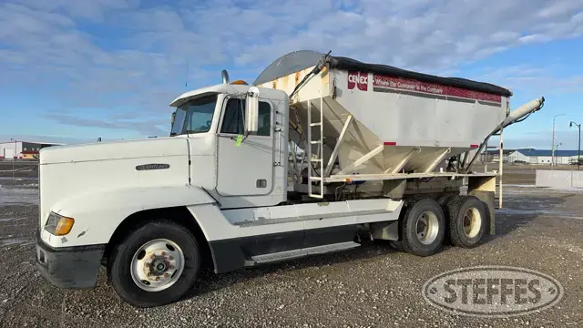 1989 Freightliner FLD120