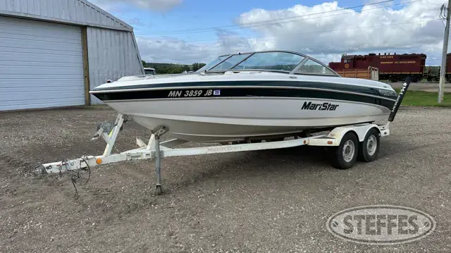 2001 MasterCraft Maristar 210 VRS