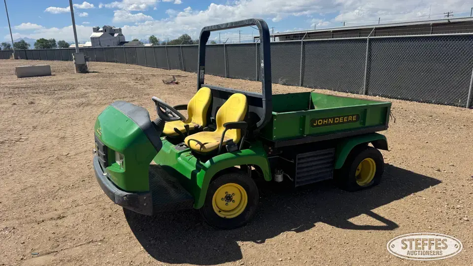 John Deere 2030 Pro Gator ATV