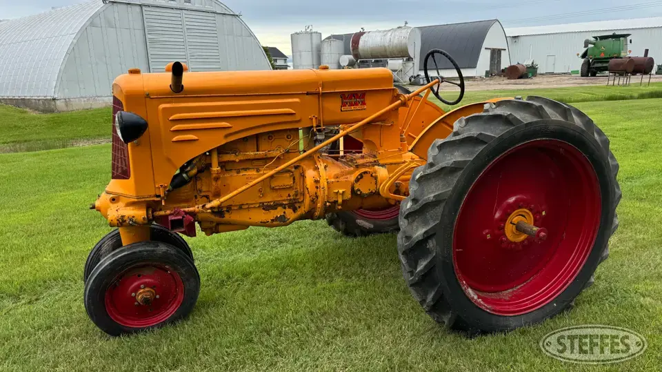 1941 Minneapolis Moline RTU Collectible Tractor