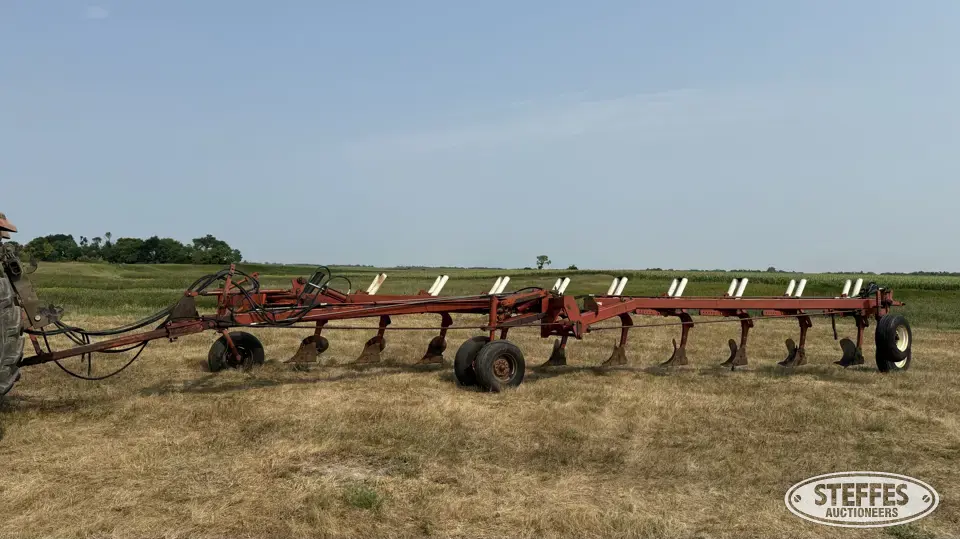 International 10-bottom plow
