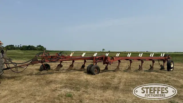 International 10-bottom plow