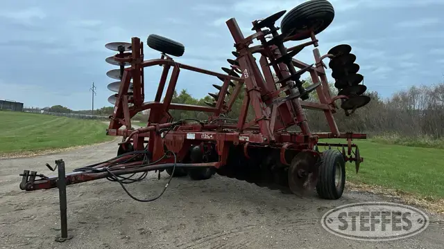 Massey Ferguson 820