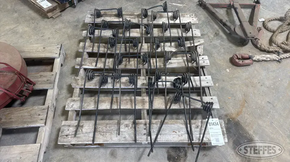 (15) Summers harrow tines Ag Equipment Part