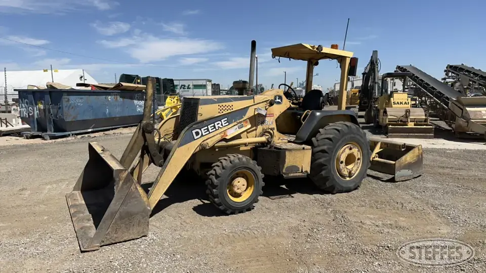 2005 Deere 210LE Loader Backhoe