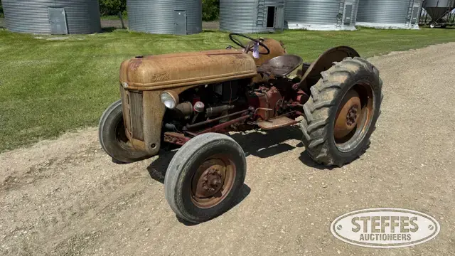 Ford 8N