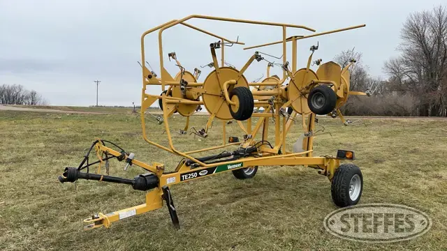 2016 Vermeer TE250
