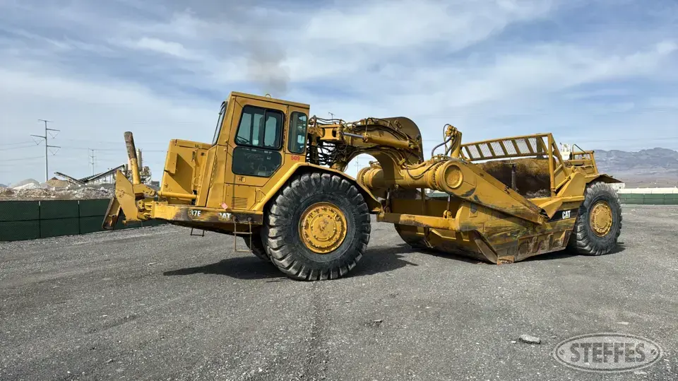 1988 CAT 637E Motor Scraper
