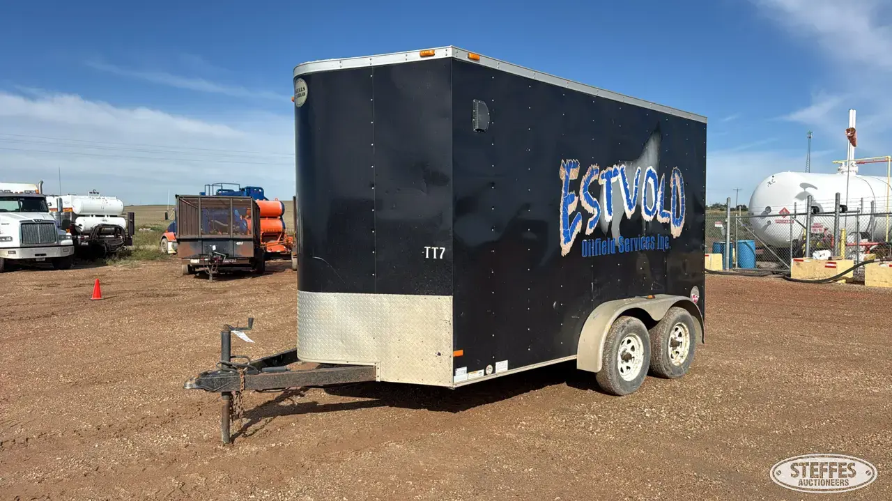 2014 Wells Cargo FT7122 Enclosed Cargo Trailer — Lot #33 | Steffes Group
