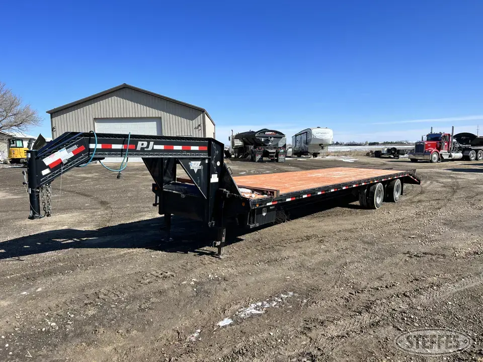 2014 PJ FD352 Flatbed Trailer