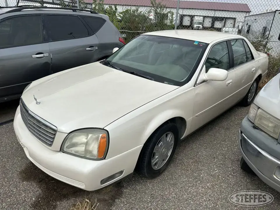 2003 Cadillac Deville Car