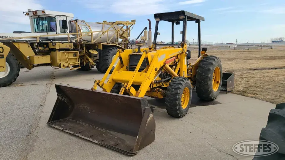 1992 Massey Ferguson 50EX MFWD Tractor