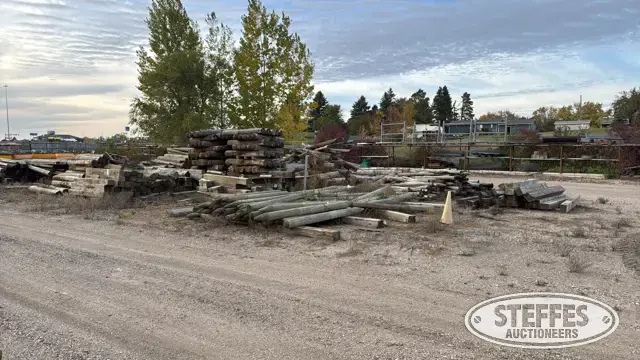 Woods posts