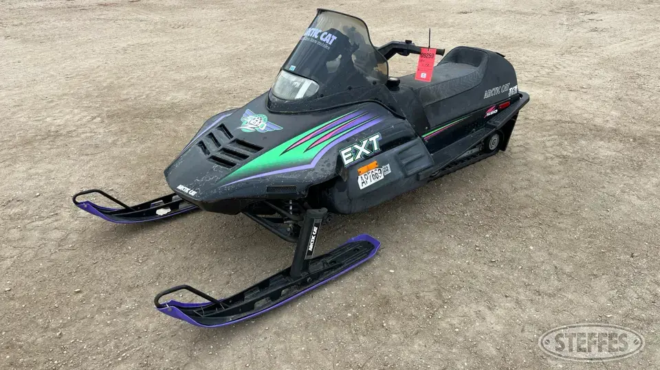 1993 Arctic Cat EXT Z580 Snowmobile