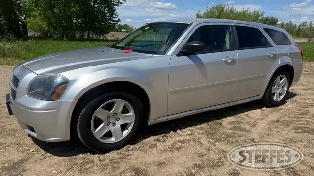2005 Dodge Magnum SXT