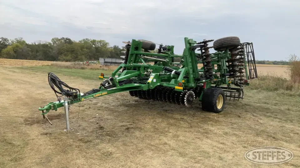 Great Plains Turbo-Max Vertical Tillage