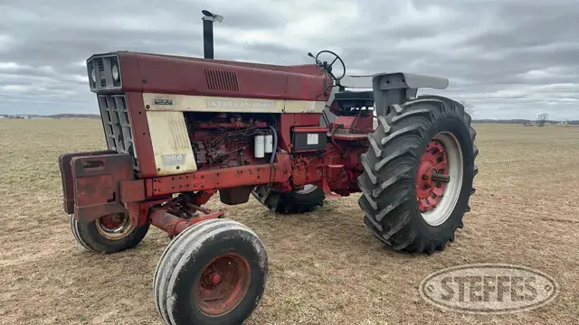 1974 Farmall 966