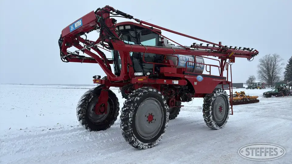 Miller Nitro 2200HT Self-Propelled Sprayer