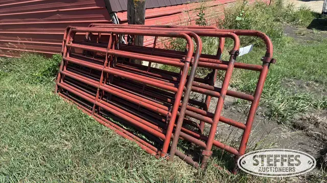 (6) Cattle gates