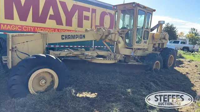 1980 Champion 740