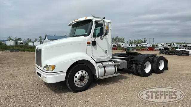 2004 International 9200i