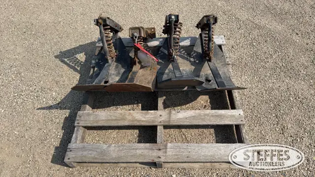(4) May Wes stalk stompers