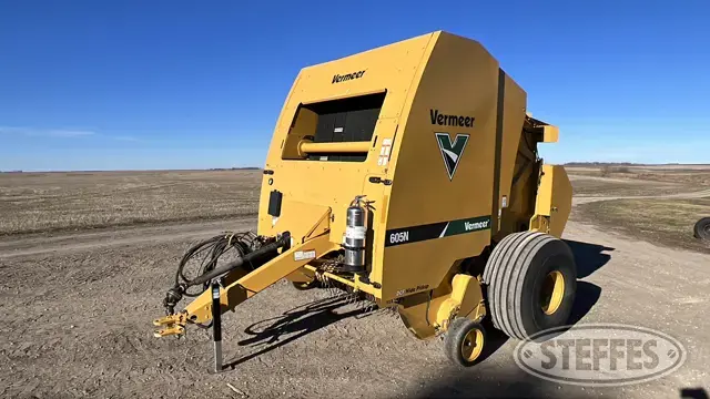 2015 Vermeer 605N