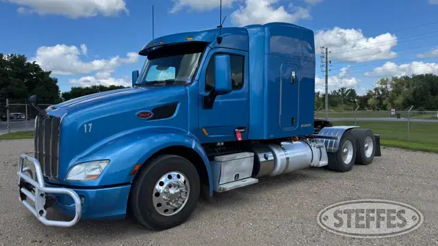 2017 Peterbilt 579