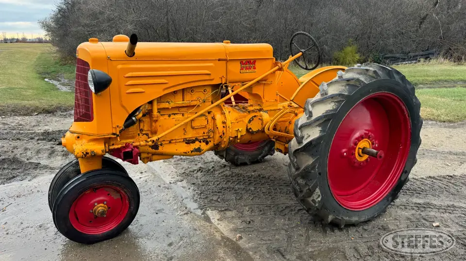 1941 Minneapolis-Moline RTU Collectible Tractor