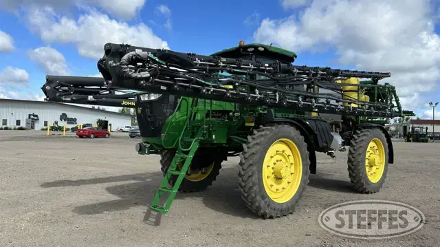 2018 John Deere R4045