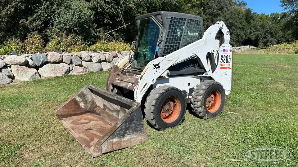 2006 Bobcat S205 Wheeled Skid Steer