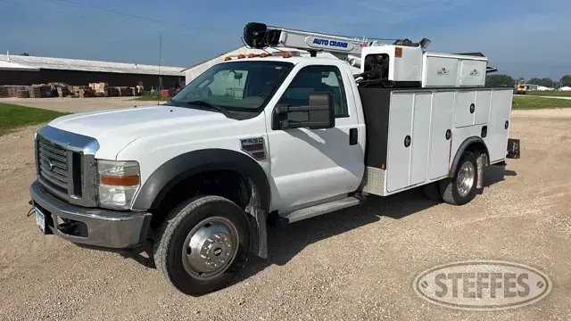 2008 Ford F-550 XL