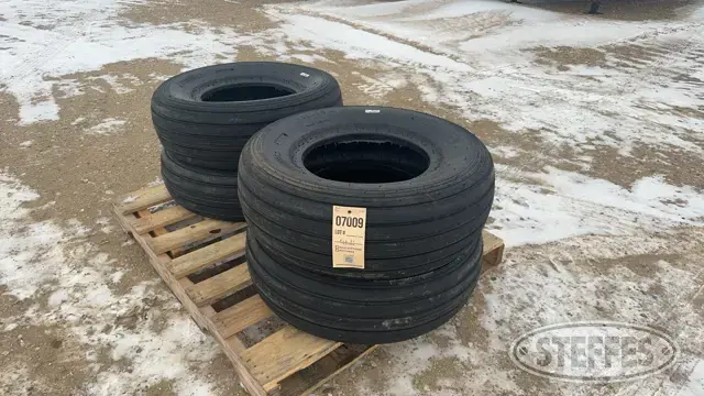 (4) Beaver 11L-15 implement tires