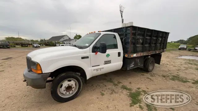 2000 Ford F-450 XL