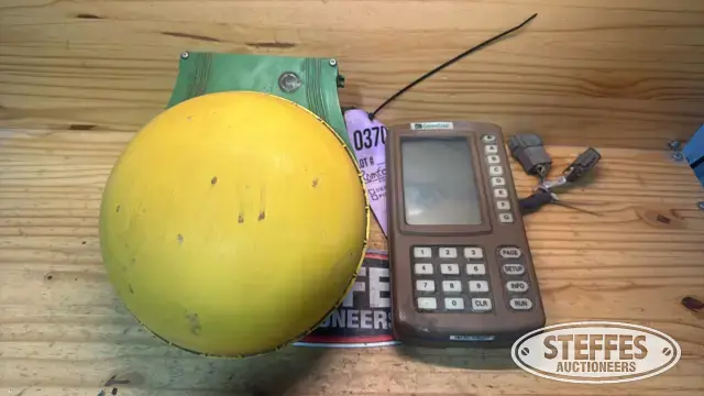 John Deere GPS equipment